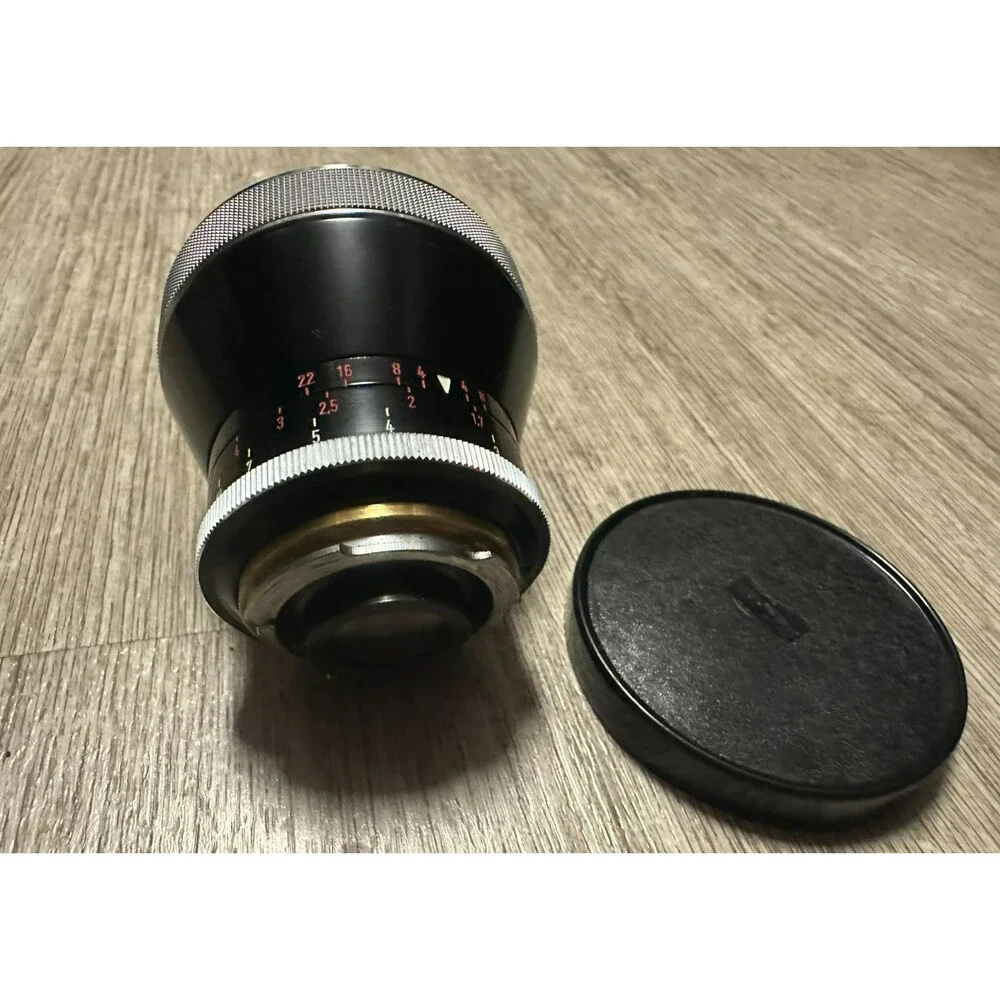 Carl Zeiss Pro-Tessar 85/3.2 lens f/Contaflex w/cap, case, crystal clear